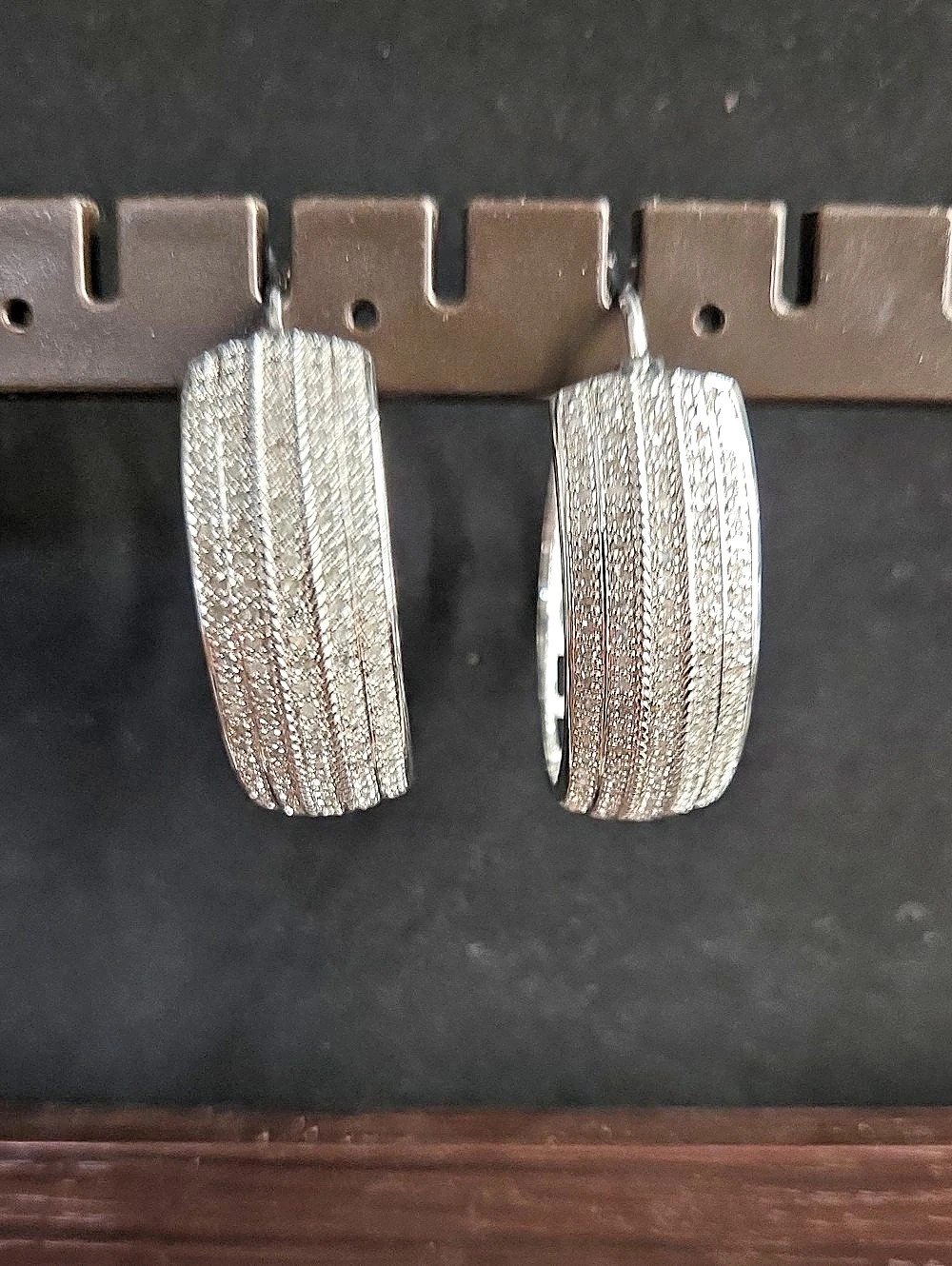 Textured Silver-Tone Hoop Earrings Like New
